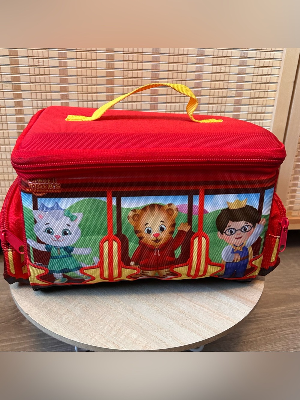 Daniel Tiger Trolley Shaped Lunchbox Reusable Tote Bag Mesh Pocket RARE HTF